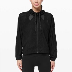 Lululemon In Depth Jacket Lace - Size 4 - Black